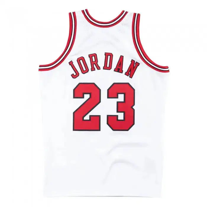 Maillot NBA Michael Jordan Chicago Bulls Blanc '95 Mitchell & Ness - Édition Domicile YamaBasketball