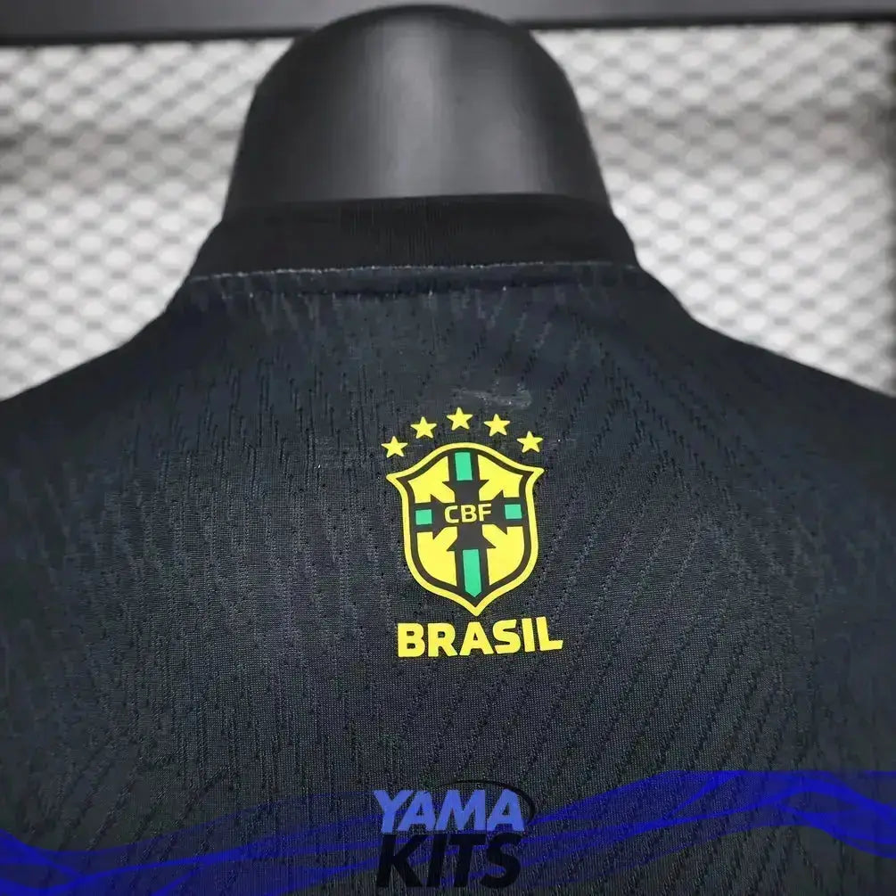 MAILLOT BRÉSIL CONCEPT GRIS « CHRIST RÉDEMPTEUR » 2024/2025 Version Player YamaKits Foot