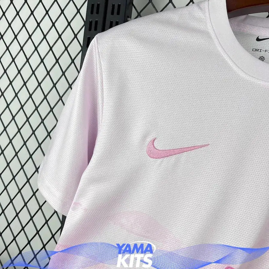 Maillot Brésil concept « Rose » 2025/2026 YamaKits Foot