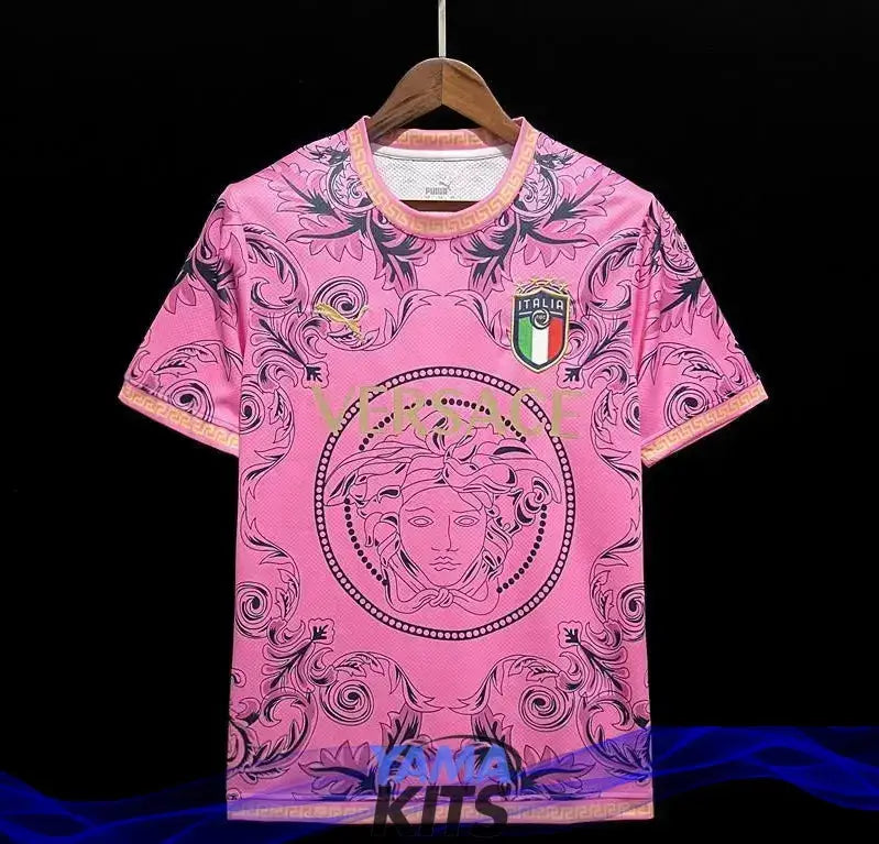 Maillot Italie Versace Édition spéciale « Rose » 2023/2024 YamaKits Foot