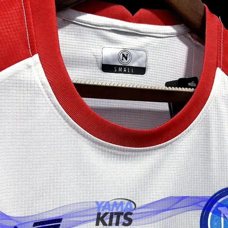 Maillot du Napoli Concept « Bisous » 2024/2025 YamaKits Foot